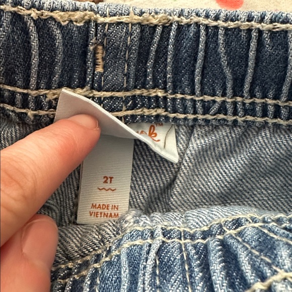 Cat & Jack Toddler Girl Short set - Picture 4 of 5